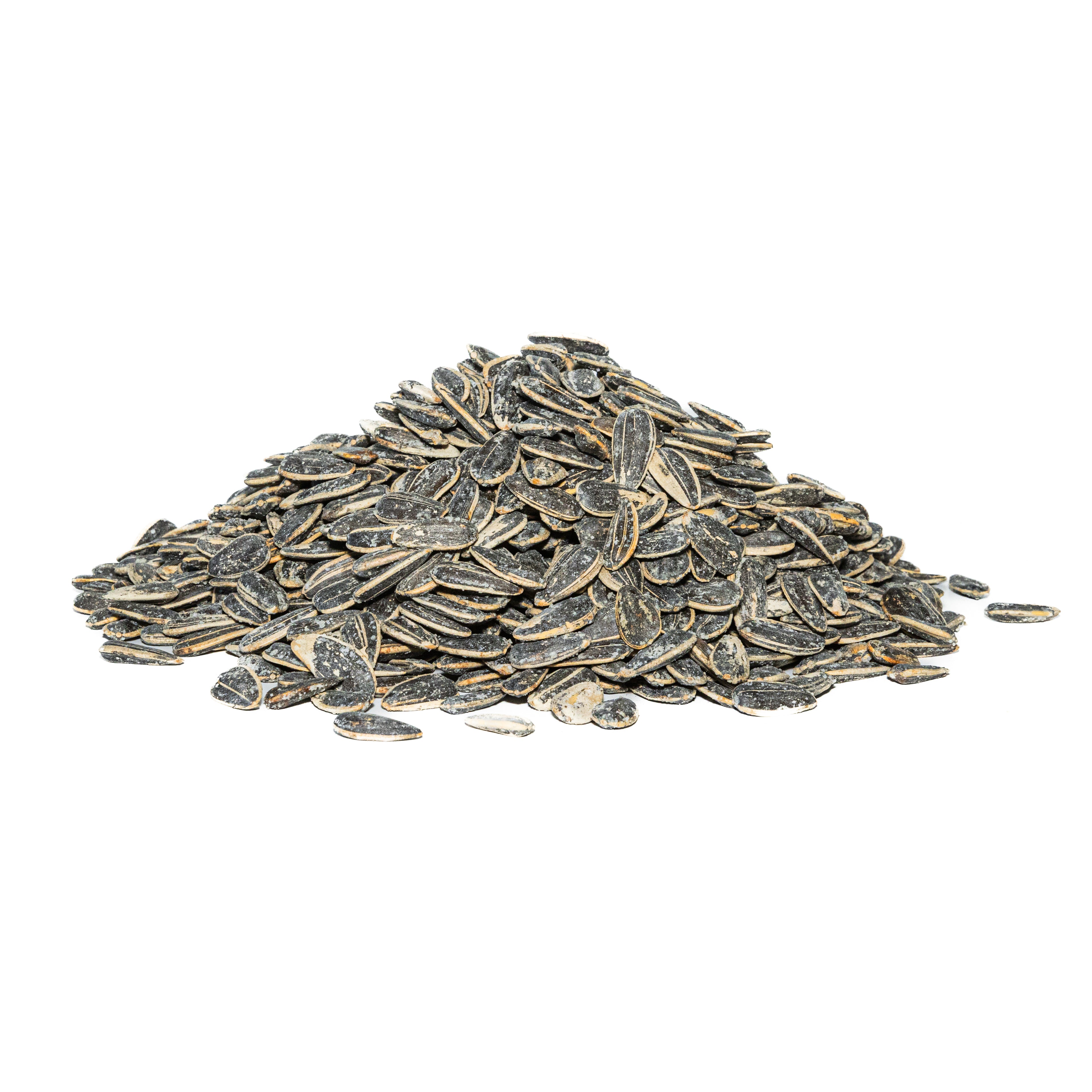 Zoute zonnebloempitten in dop